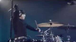 Yahoo! Live Performance - Shiny Toy Guns - Le Disko