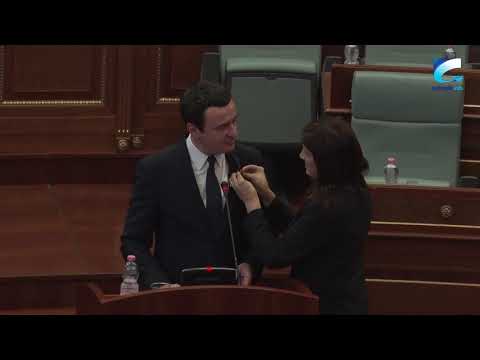 Ganimete Musliu i afrohet Kurtit në foltore