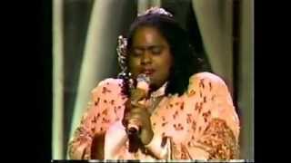 Jennifer Holliday - The Way He Makes Me Feel (LIVE)