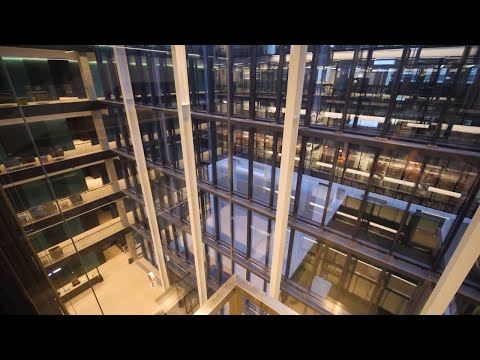 Stiklo turėklai ir pertvaros - Telia Lietuva biuras | Stiklita Vilnius