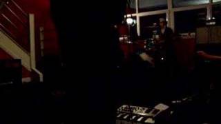 Line 6 DL4 Delay Pedal Demo (Part One): 'Modulation Delay' - 'Fortune Unknown' by Vinyl Future