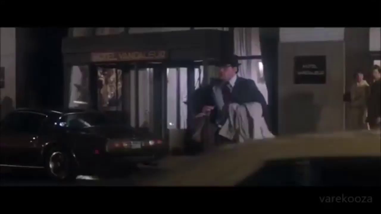 Dangerous CRST Malone driver doing live videos while hauling 48,000 pounds of coil.