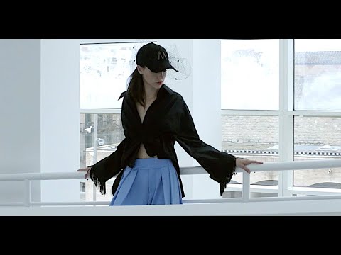 MENCHEN Herbst 2022 080 Barcelona - Fashion Channel