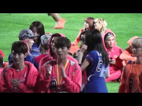 (Funny)130903 Crayon Pop Performance with Boys Group on Idol Athletics