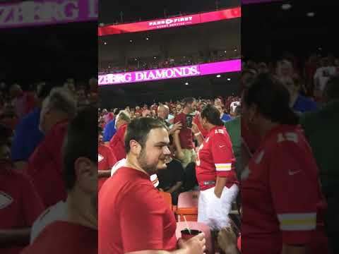 fight cop vs fan chiefs 49ers game