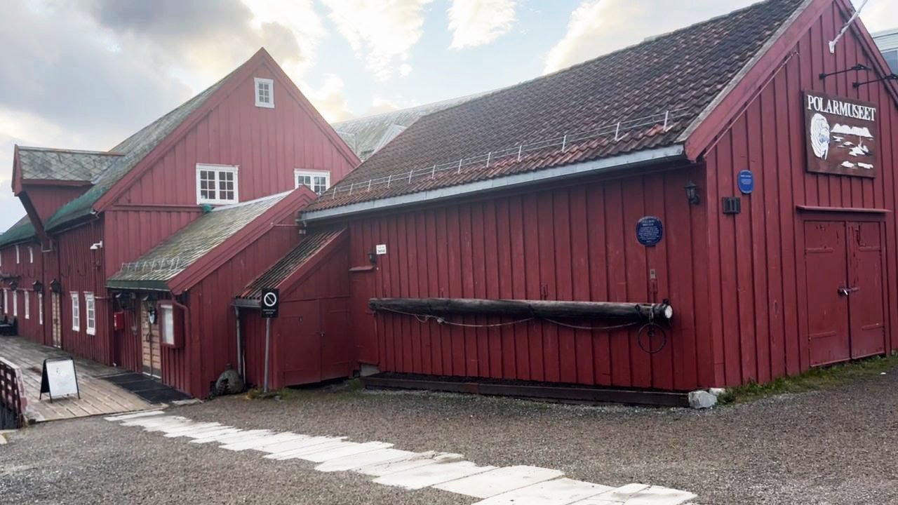 Explore Polar Museum with this immersive walkthrough.