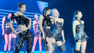 BLACKPINK - KICK IT - SF (1st Row Fancam)