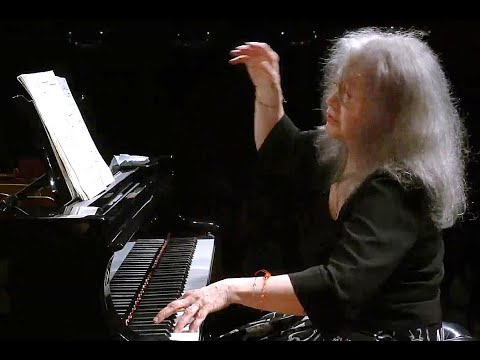 2023 | HD Martha Argerich plays Beethoven's Choral Fantasy + Encore