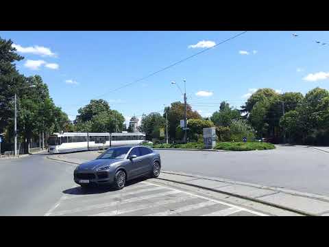 Tramvaiul V3A-CA-2010 #076 pe linia 24 făcând rondul la Cartier Dămăroaia