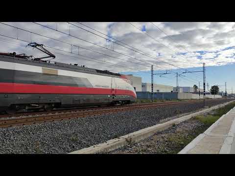 TRANSITO SU BINARIO DI DESTRA PER IL FRECCIAROSSA TARANTO-MILANO C.le