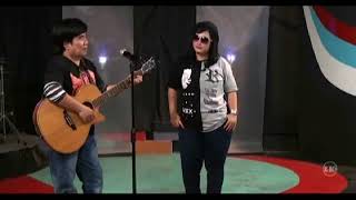 Download lagu hitam manis mp3