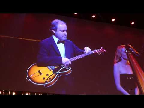 David Arnold | Guitar solo & Standing ovations | Krakow FMF 2018 | James Bond | Casino Royale Live