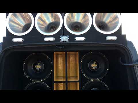 Fiorino mascarada eros 7.2