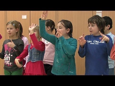 download lagu mp3 mp4 Walpurgisnacht Kinder, download lagu Walpurgisnacht Kinder gratis, unduh video klip Walpurgisnacht Kinder
