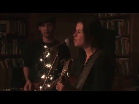 Caitlin Canty - Never Again (Live)
