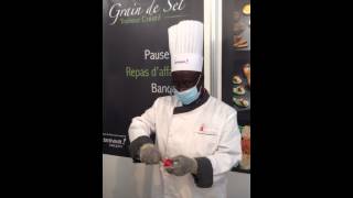 preview picture of video 'De la Pomme oeuvre d'art au Radis transformé en Rose - Démonstration culinaire'