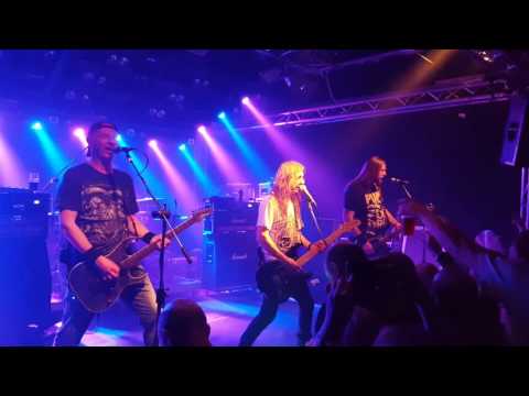 Alkehol - Podbabskej stánek (live in Melodka Brno)