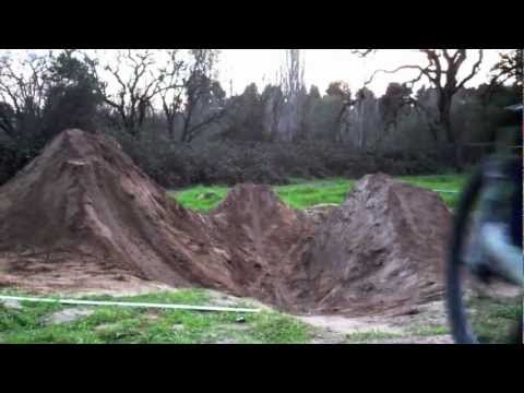 Michael Mosiman & Josh Wilson - MTB jumps HD 720P