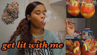 making my fav alcoholic drink 🍹 + smoke sesh