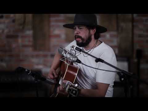 HIGH ROAD - Live at No Fun Club