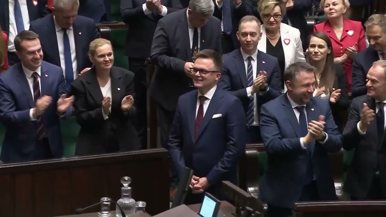 Presja, bo broni demokracji? Marszałek nie zgadza się na kłamstwo o wybo...