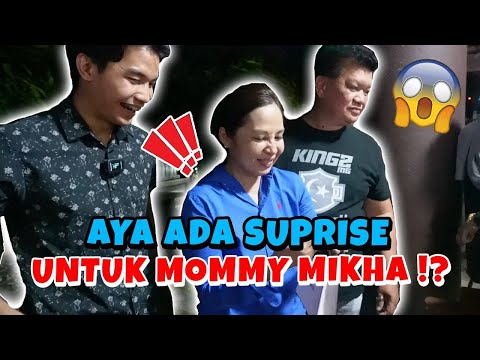 AYA PILIHKAN HADIAH UNTUK MOMMY MIKHA?!