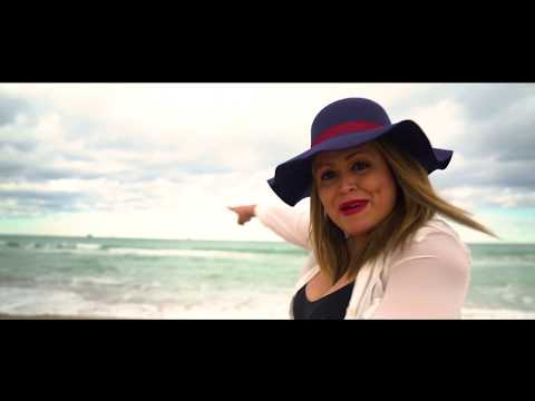 Lorna - La playa (Oficial Vídeo)