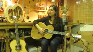 Dara Weiss performs Lonesome Blues on an Indian Hill Guitar