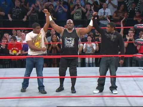 Bully Ray and Devon Continue Their War