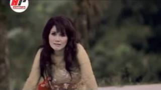 Download lagu Tersisih -  Rita Sugiarto Lirik mp3
