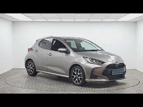 Toyota Yaris Hybrid Tope spec Z Edition - Image 2