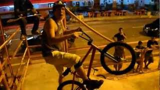 Dentinho na Mini Ramp de Icoaraci (Guided By Voices - Evil Speakers)