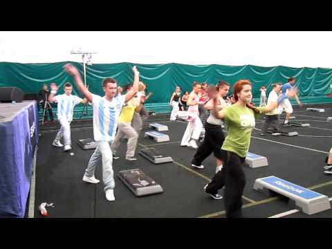 Fomin Alexander & Voznyuk Vitaly on World Gym Fitness Festival, dance step
