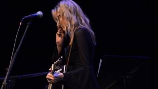 Aimee Mann - You Never Loved Me (live)