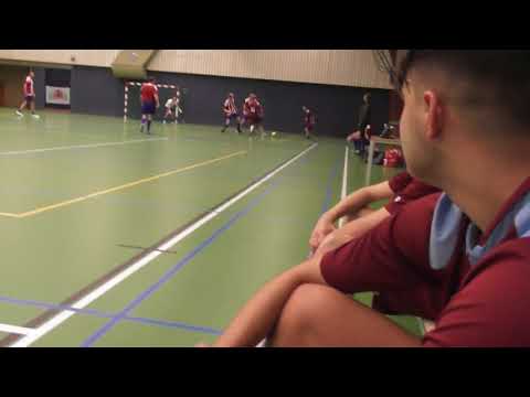 10 nov 2017 FC De Bilt 3 - HMS 2 com 0-7 Lekker steef, zit Bjorn niet mee, mooie beweging Lennart