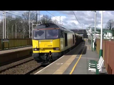 Colas Rail Freight 60096 at Euxton Balshaw Lane working Carlisle NY-Chirk logs 16/04/16
