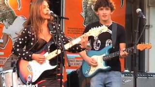 Nina Attal  live juin 2010