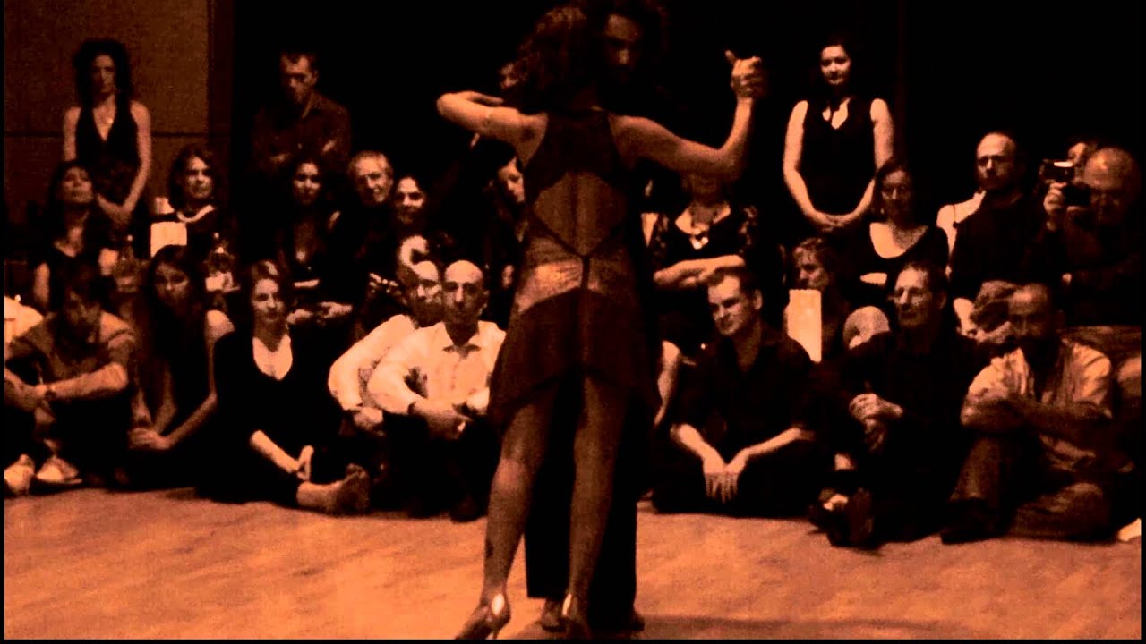 Maria Mondino and Ismael Ludman @ Edinburgh Bailongo December 2011 - 1