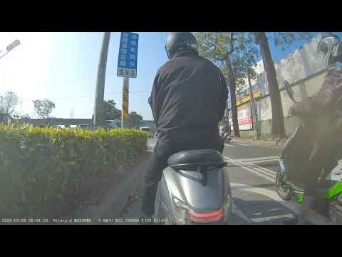 高雄市 仁武區 水管路機汽車 車禍