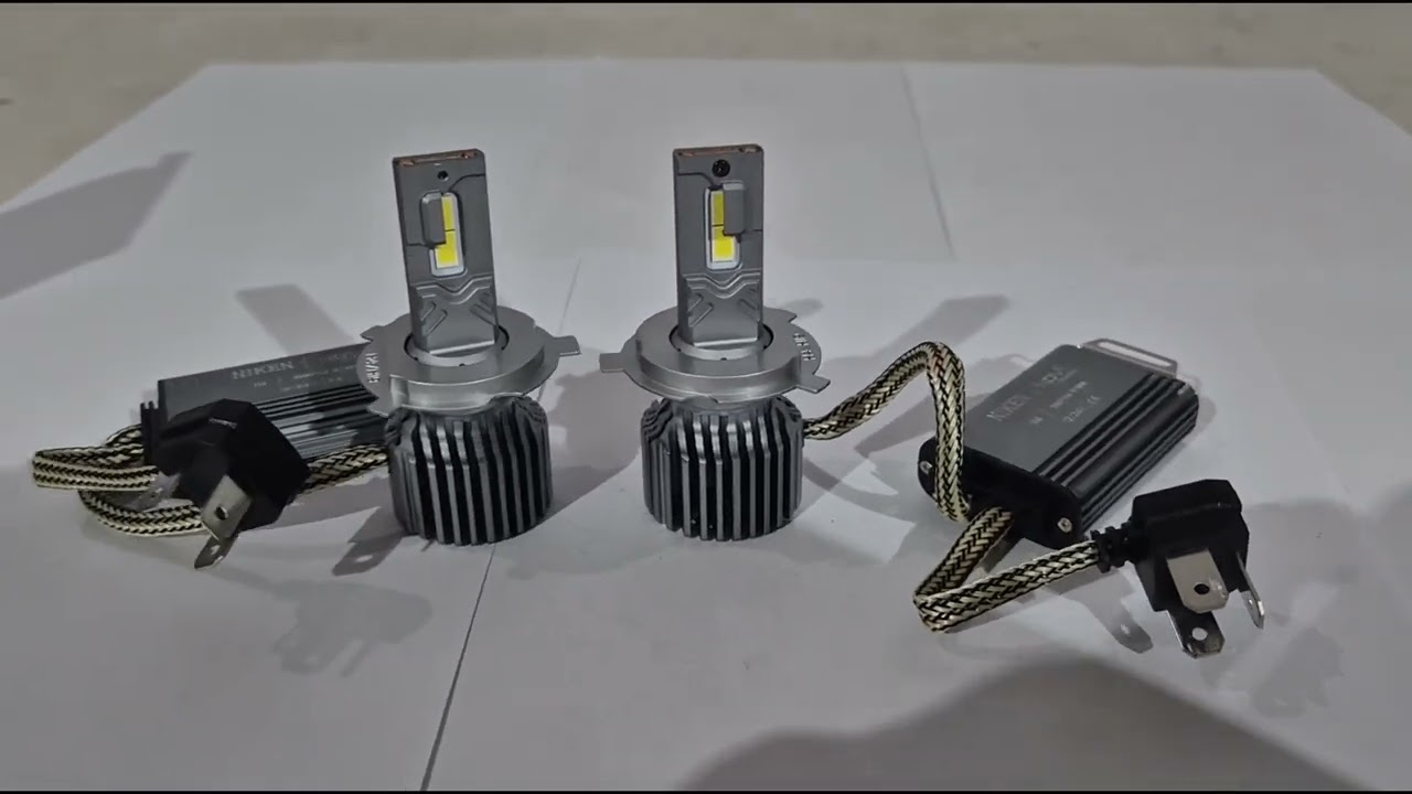 Комплект LED ламп H4 Niken Nova-series Video 1
