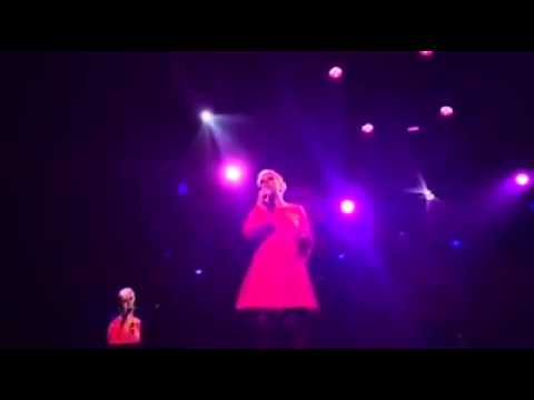 Coosje Smid tijdens Het RozenGala 2015