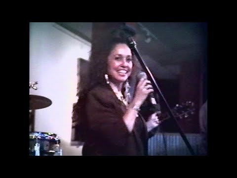 TONI DODD & SOUTHBOUND at Sacred Grounds (San Pedro) - May 17, 1998