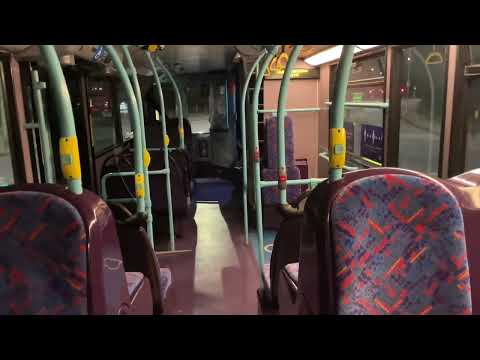 Metroline Travel TE1747 on the CL4 with over revving Kickdown