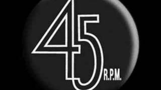 Blue Mink Vs The Hollies - Gasoline Alley Bred