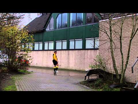 Perry en de SV Koedijk 'er G-sporters hebben eigen busje