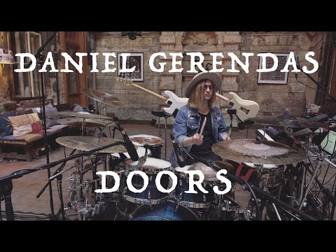 Live Looping Video - Daniel Gerendas - doors