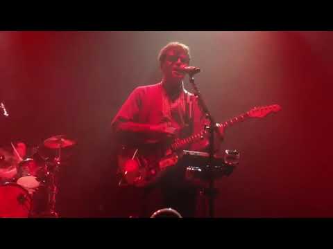 The Angel and the One - Weezer