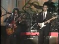 Tracy Chapman And Eric Clapton Give Me One Reason Live 1999