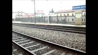 preview picture of video 'Mandello del Lario, Stazione di Mandello del Lario'