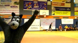 preview picture of video 'Elisa´s first Handball League game'